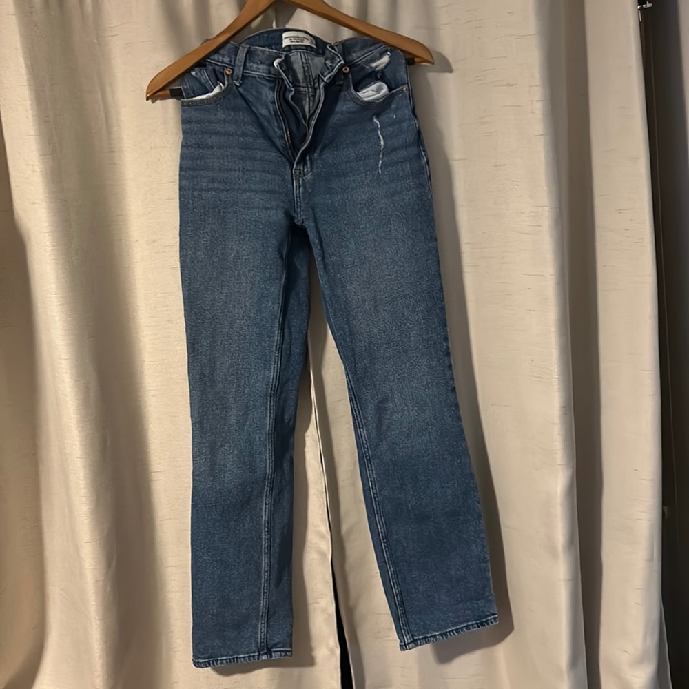 dark wash Abercrombie and Fitch 90’s Straight High Rise Jeans